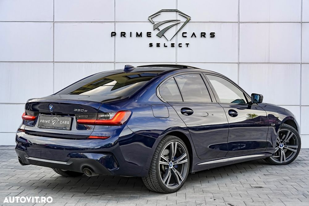 BMW Seria 3 330e Aut. M Sport - 8