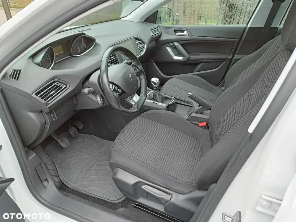 Peugeot 308 1.6 BlueHDi Business Line S&S - 9