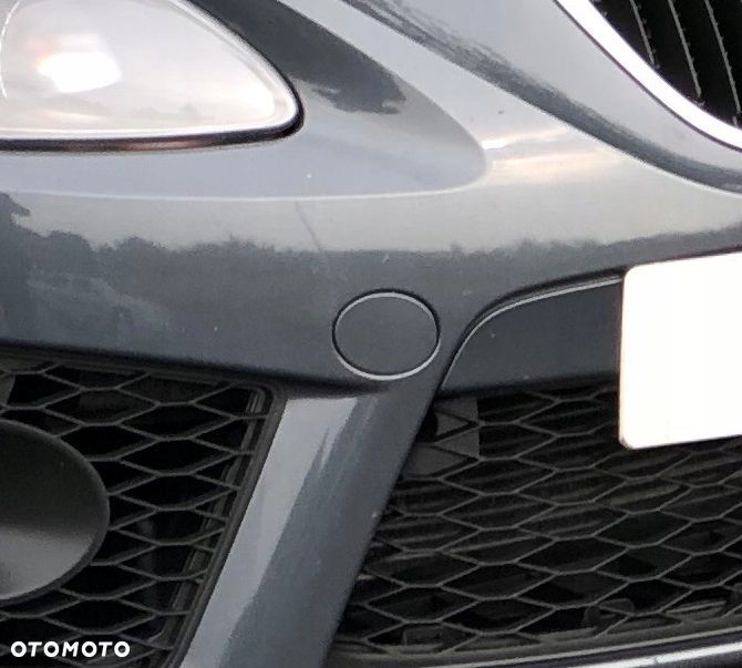 Zaślepka HAK/HOL SEAT LEON II / FR 2005-2009 KOLOR - 2