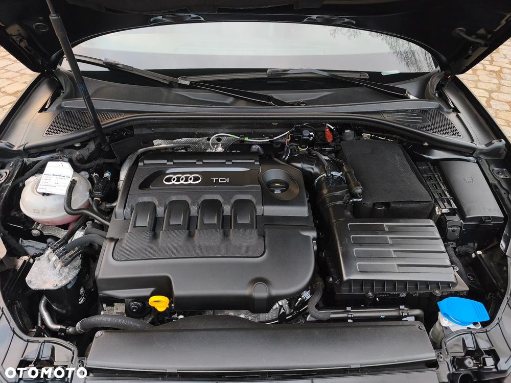 Audi A3 Sportback 2.0 TDI S tronic S line Sportpaket - 38