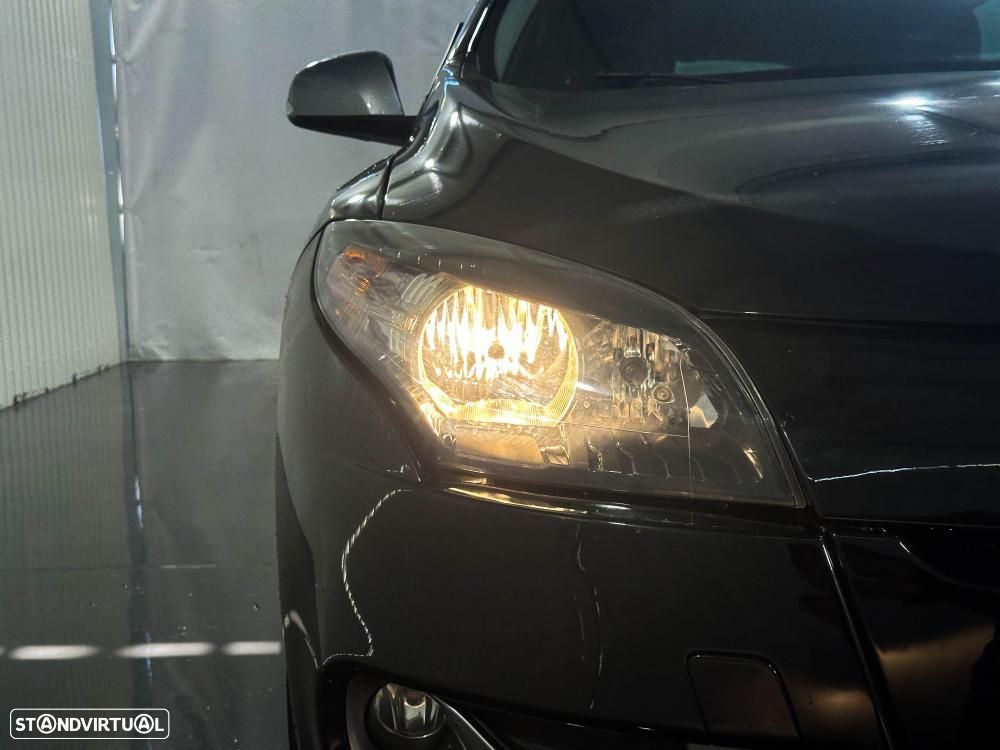 Renault Mégane Sport Tourer 1.5 dCi GT Line EDC J18 - 14