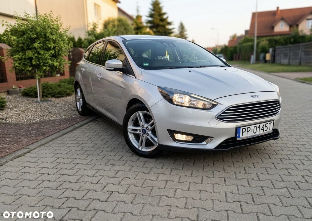 Ford Focus 1.5 EcoBoost Titanium - 3