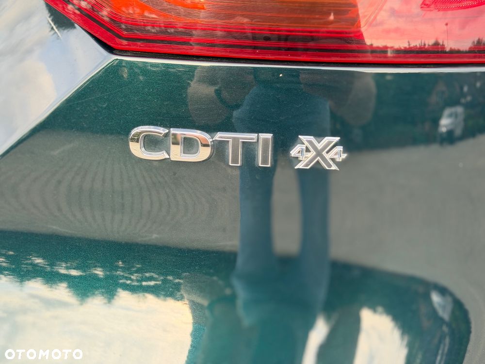 Opel Insignia 2.0 CDTI Cosmo 4x4 S&S - 17