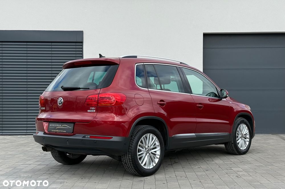 Volkswagen Tiguan 2.0 TDI DPF BlueMotion Technology Exclusive - 5