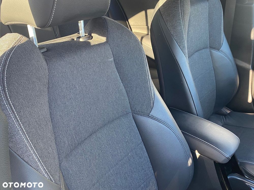 Toyota Corolla 1.8 Hybrid Comfort - 21