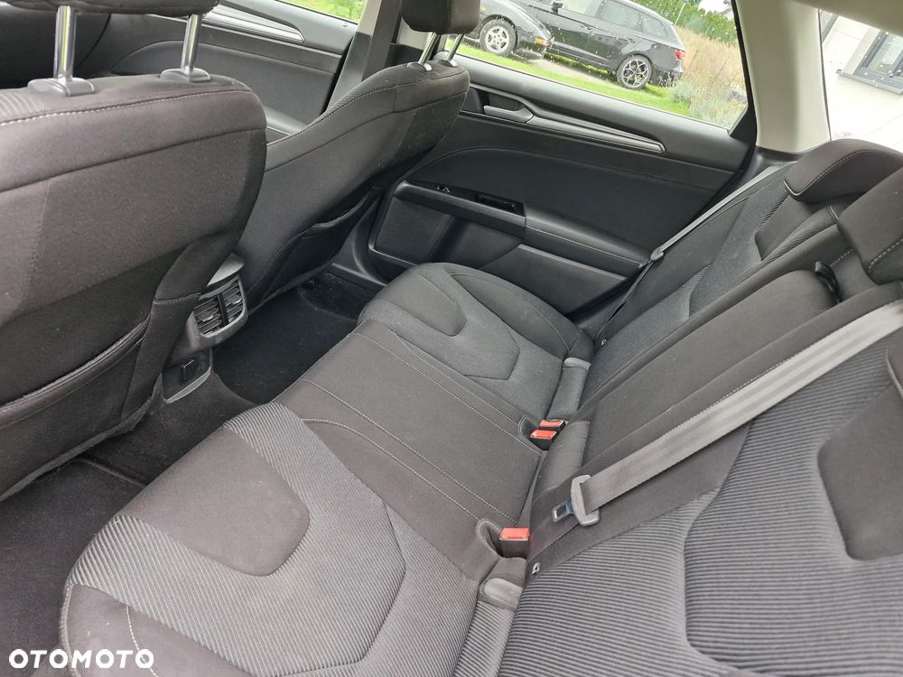 Ford Mondeo 2.0 TDCi PowerShift-Aut Allrad Titanium - 17