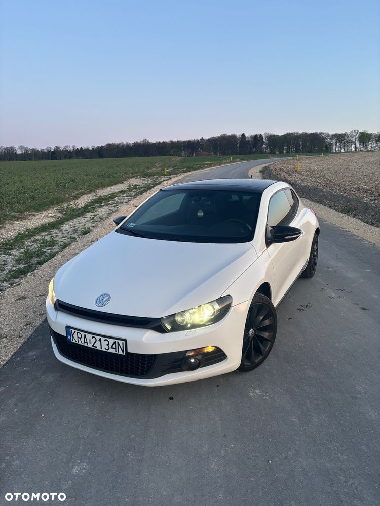 Volkswagen Scirocco 1.4 TSI DSG - 10