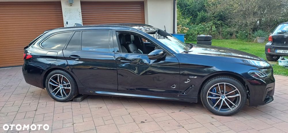 BMW Seria 5 530e xDrive - 3