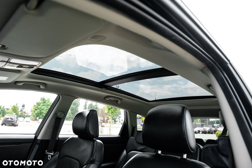 Kia Carens 1.7 CRDi L - 28