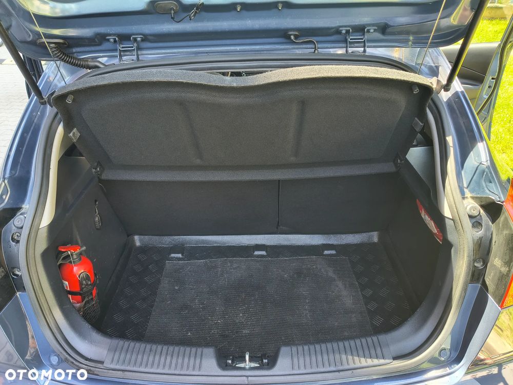 Kia Rio 1.2 M - 16