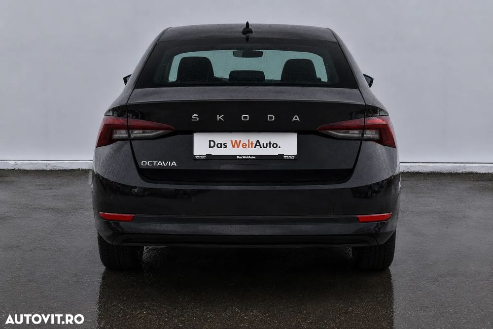 Skoda Octavia 2.0 TDI DSG Style - 9