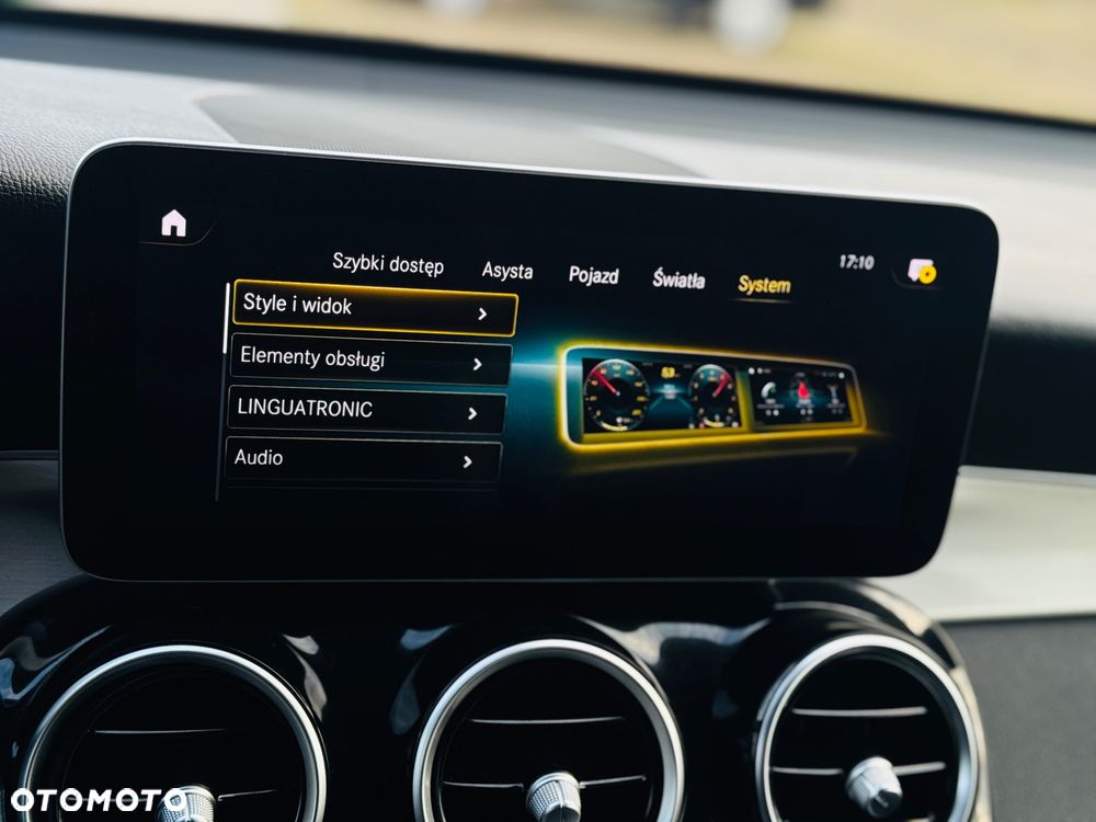 Mercedes-Benz GLC 300 d 4Matic 9G-TRONIC AMG Line Plus - 11