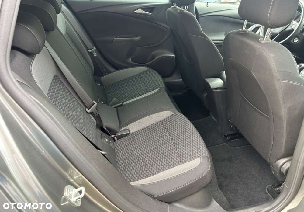 Opel Astra - 14