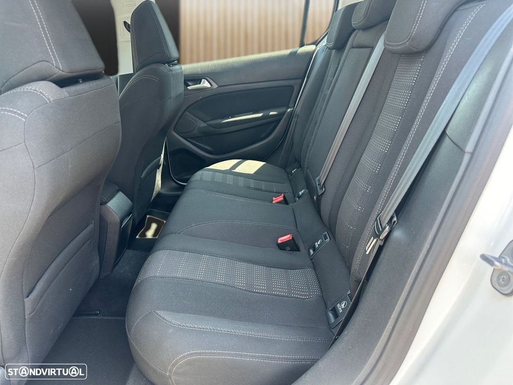 Peugeot 308 1.2 PureTech Allure J17 - 9