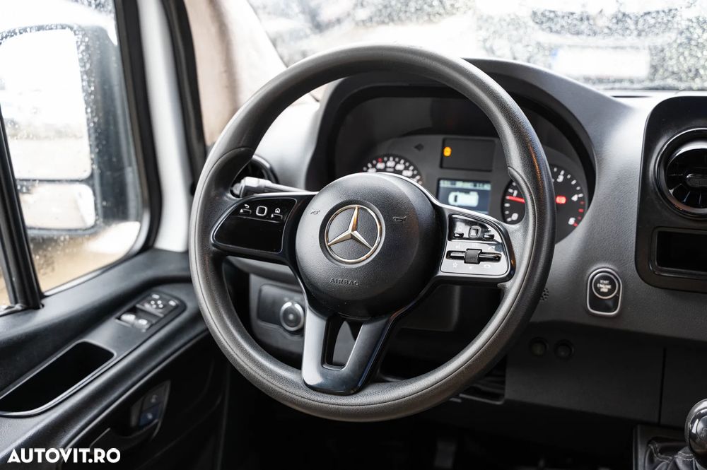 Mercedes-Benz Sprinter Lang HA - 16