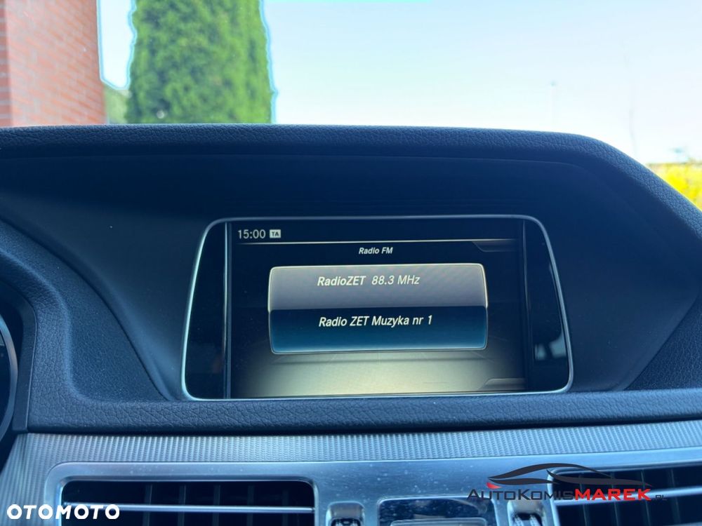 Mercedes-Benz Klasa E 250 CDI 7G-TRONIC Elegance - 17