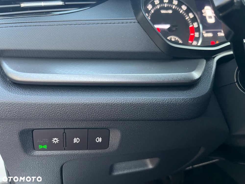 Skoda Octavia 2.0 TDI Ambition - 17