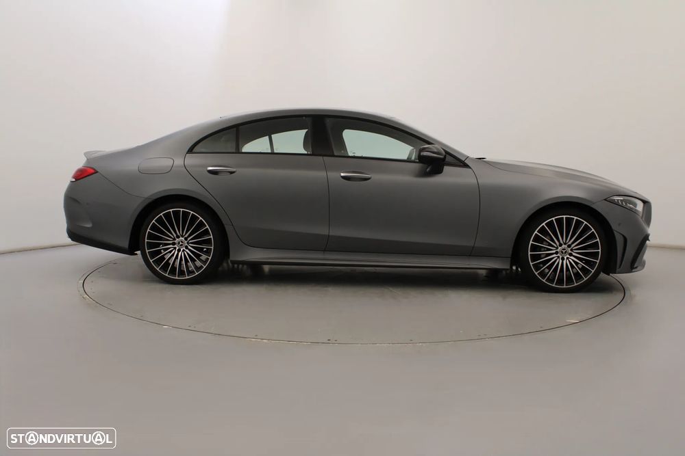 Mercedes-Benz CLS 300 d 4Matic - 4