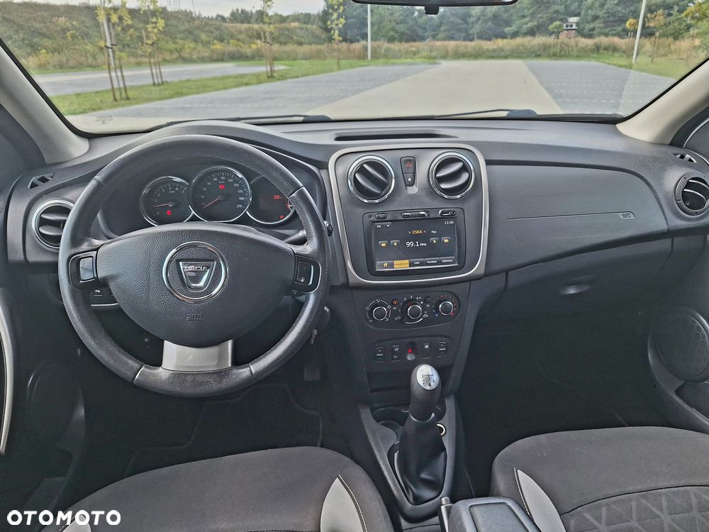 Dacia Sandero Stepway TCe 90 Prestige - 18