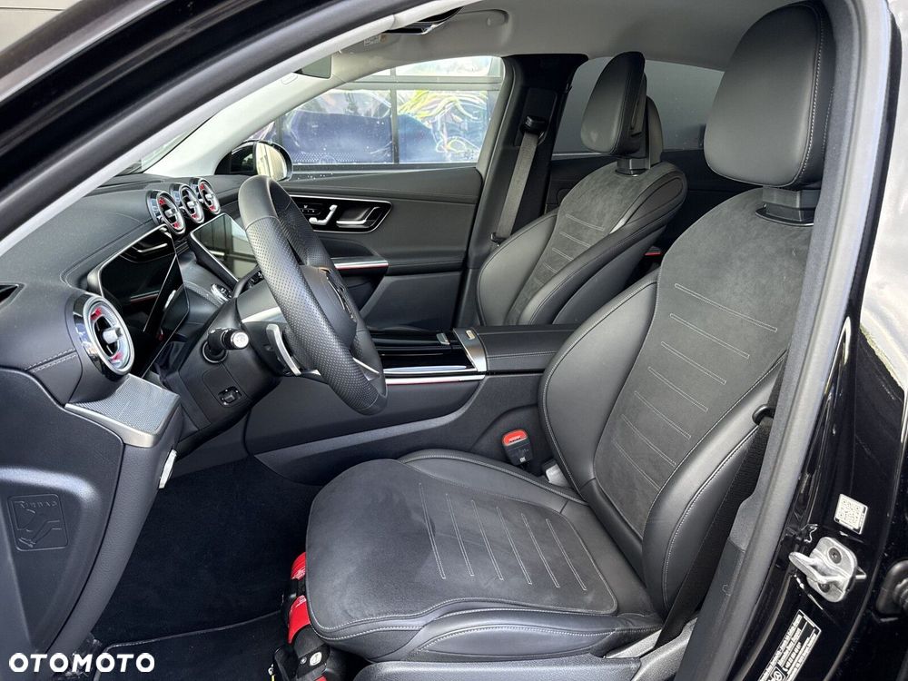 Mercedes-Benz GLC 200 mHEV 4-Matic AMG Line - 14