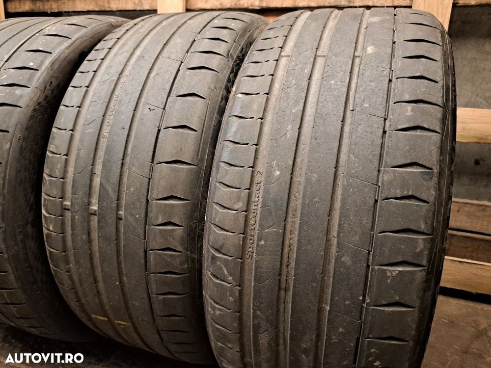Set anvelope 295/35 R21 cu 265/40 R21 Continental dot 2023 - 3