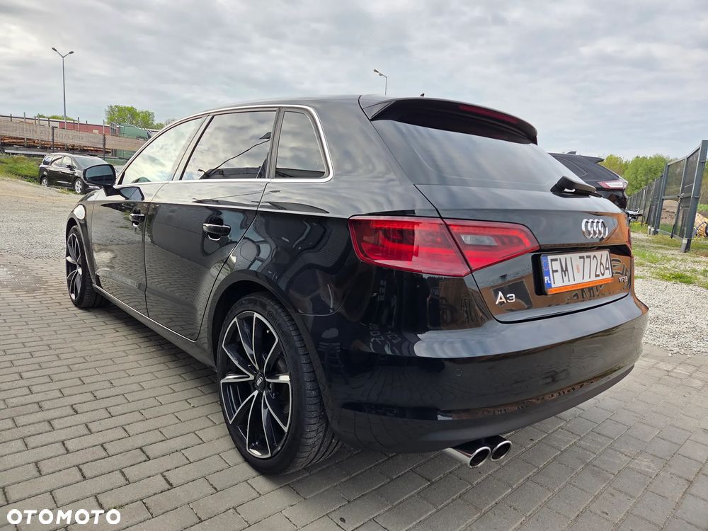 Audi A3 Sportback 1.4 TFSI Attraction - 11