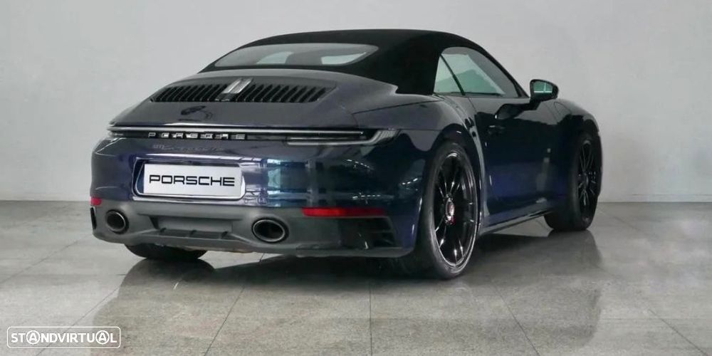Porsche 911 (992) Carrera Cabrio 4 GTS PDK - 2