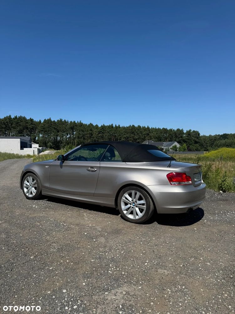 BMW Seria 1 120i - 3