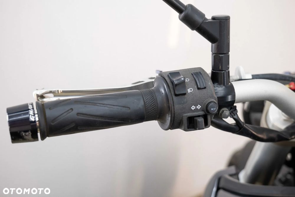 Yamaha MT - 25