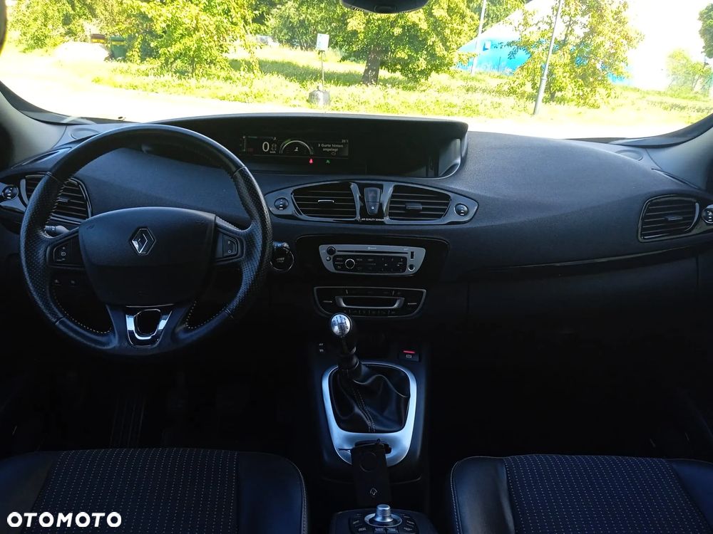 Renault Scenic - 38