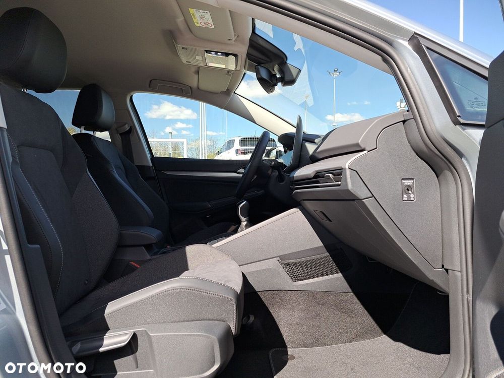 Volkswagen Golf 1.5 TSI Life Plus - 16