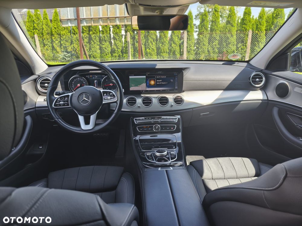 Mercedes-Benz Klasa E 220 d 9G-TRONIC Avantgarde - 11