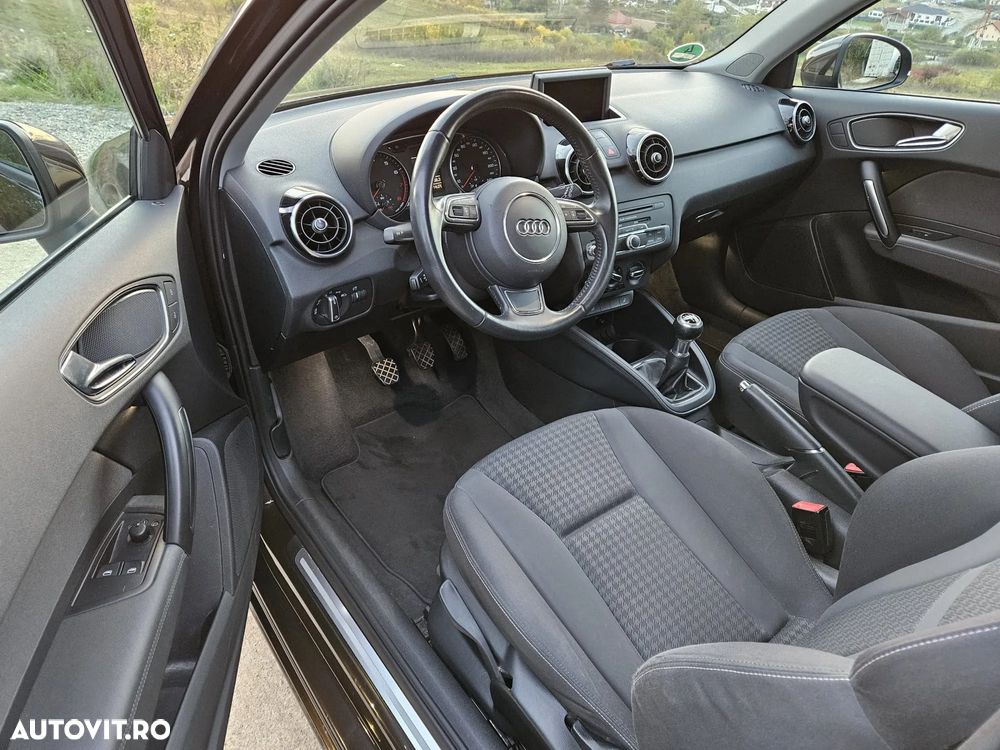 Audi A1 1.4 TFSI Attraction - 16