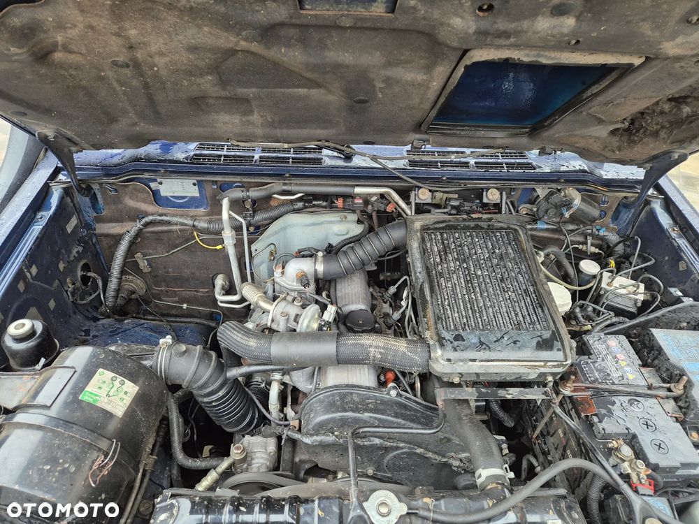 Mitsubishi Pajero - 10