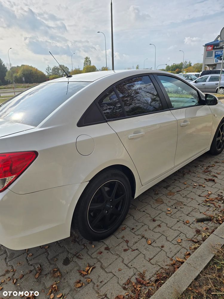 Chevrolet Cruze 1.7 D LT+ - 7