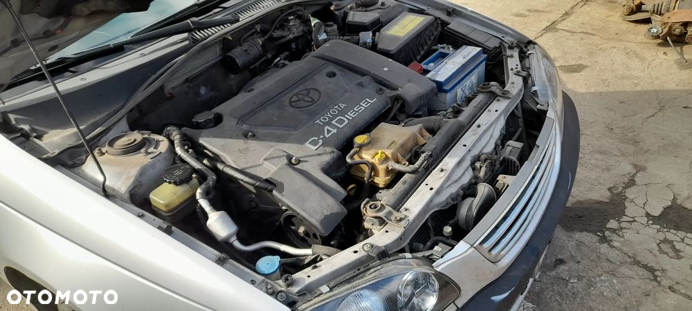 SILNIK DIESEL TOYOTA AVENSIS T22 2.0 D4D - 11
