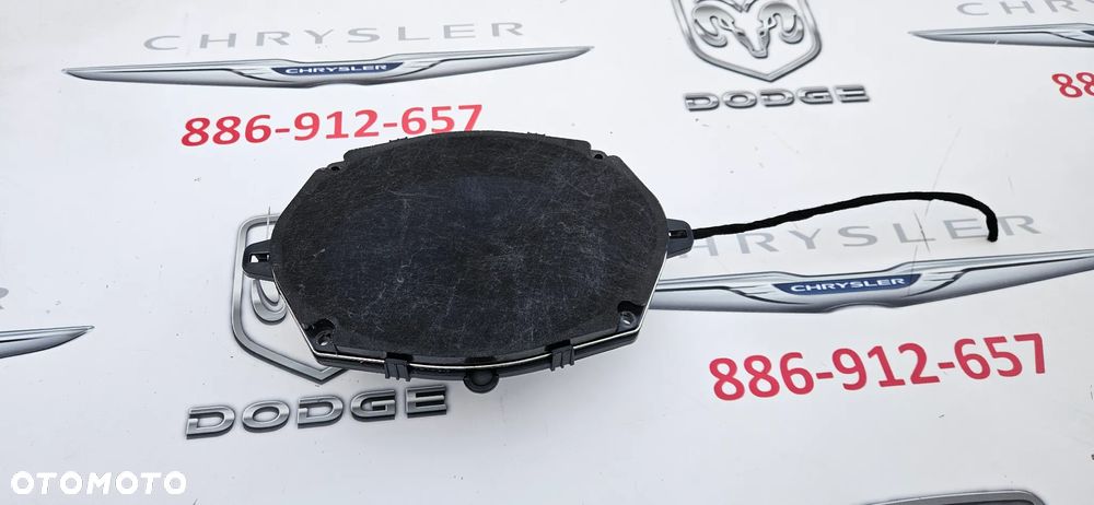 Chrysler Pacifica 2016-  Głośnik klapy bagażnika prawy lewy 68272198AB 68272199AB - 5