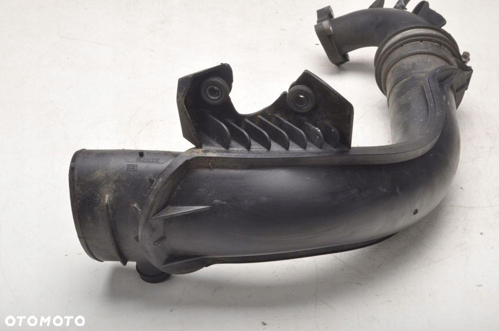 VOLVO V40 II RURA DOLOT POWIETRZA 31370730 - 3