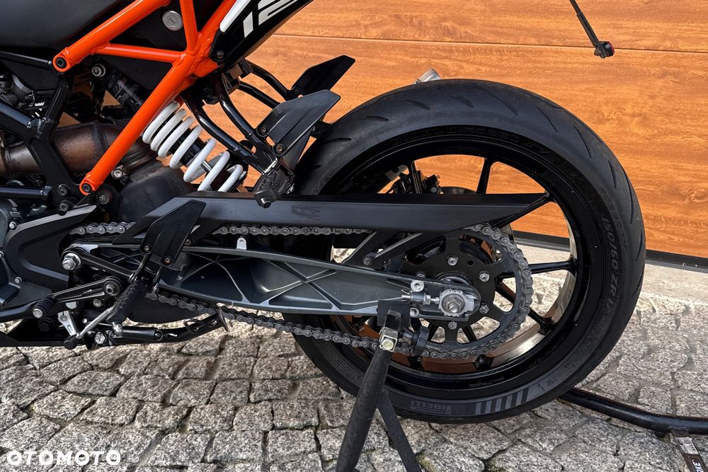 KTM Duke - 23