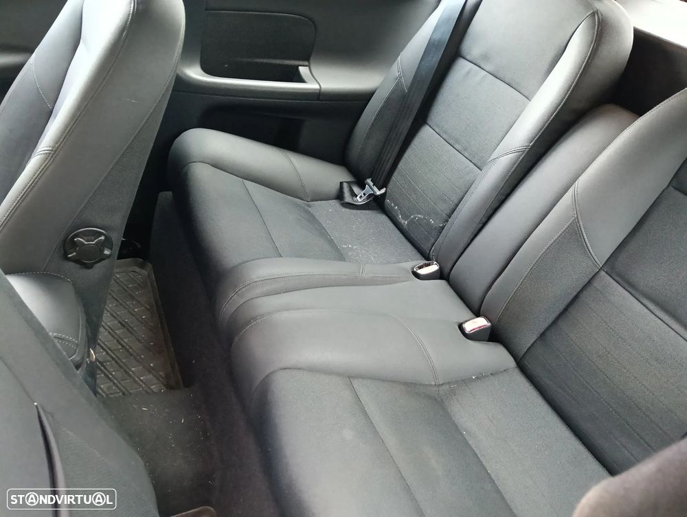 Volvo C30 1.6 D - 17