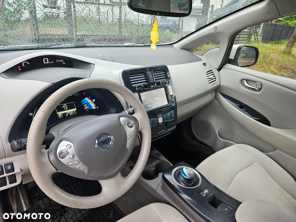 Nissan Leaf 24kWh Acenta - 5