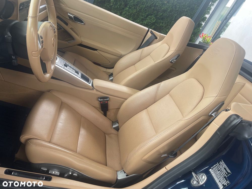 Porsche 911 Carrera PDK - 8