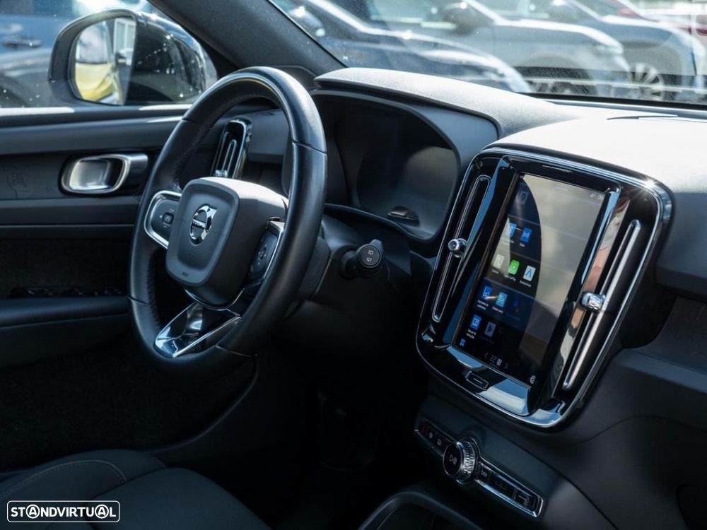Volvo XC 40 Recharge Pro - 18