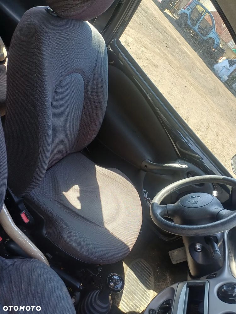 Ford Ka 2006 r cały na części - 5
