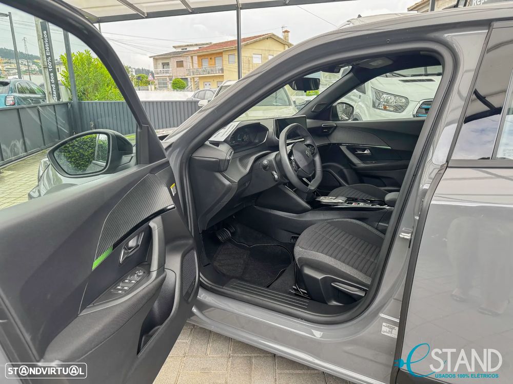 Peugeot e-2008 Active - 9