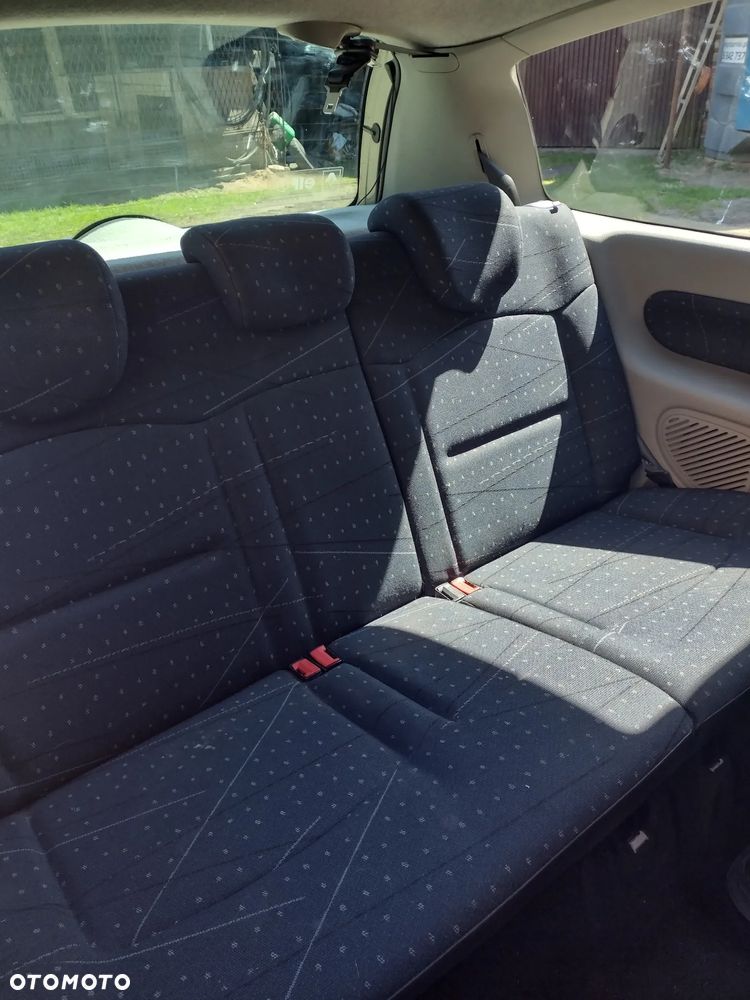 Renault Clio 1.2 16V Extreme - 9