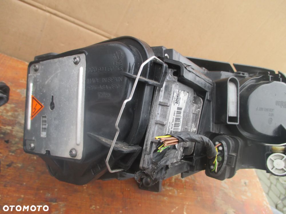 lampa prawa  VW Passat B6 BI-Xenon Valeo Europa - 5