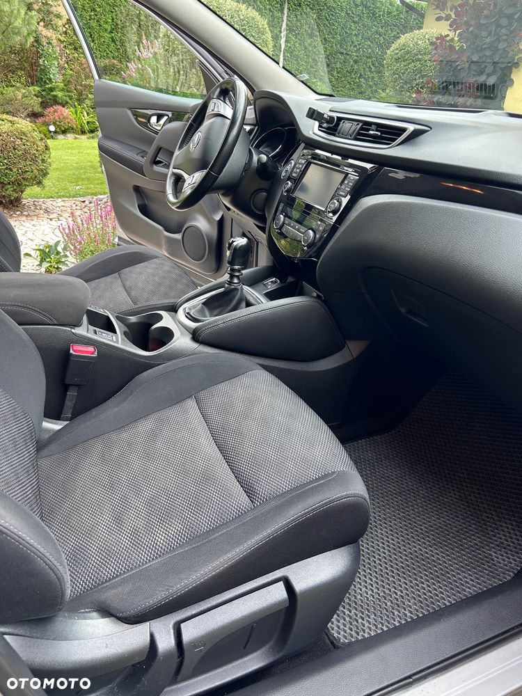 Nissan Qashqai 1.6 DCi Tekna EU6 - 14