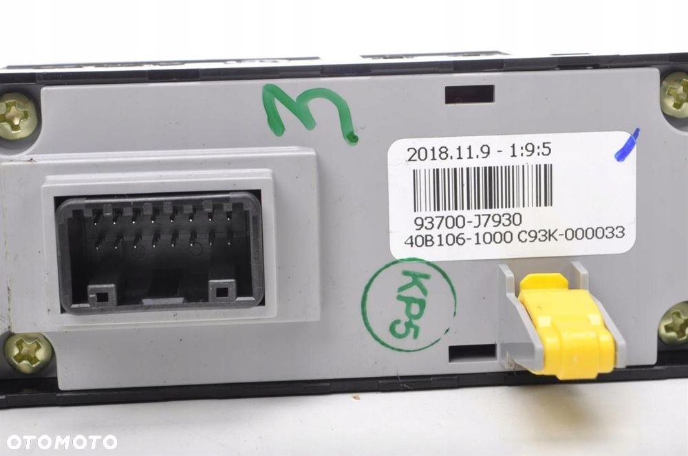 KIA CEED III PANEL PRZEŁĄCZNIKÓW 93700-J7930 2019 - 4