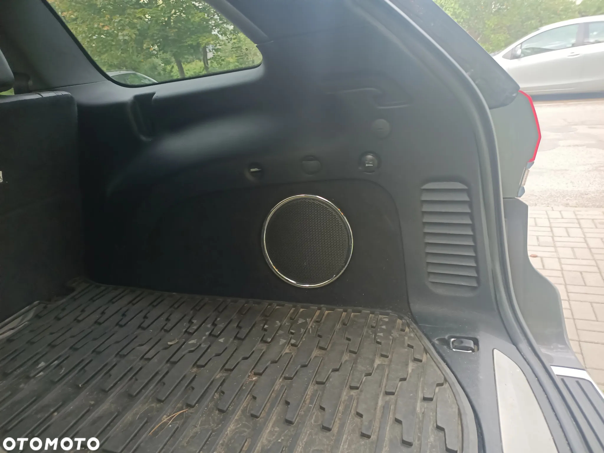 Jeep Grand Cherokee ver-3-6-v6-overland - 16
